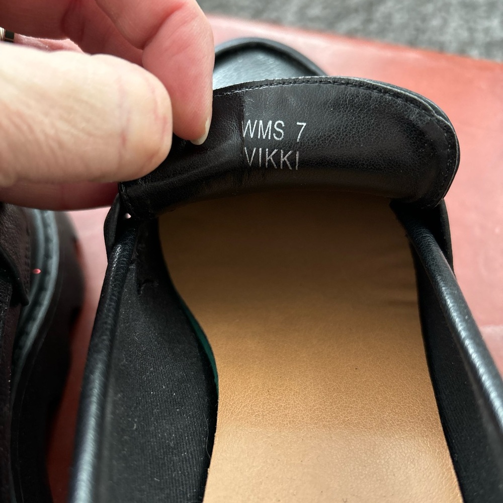 DOLCE VITA BLACK PLATFORM NWOT sz 7 - Picture 6 of 6